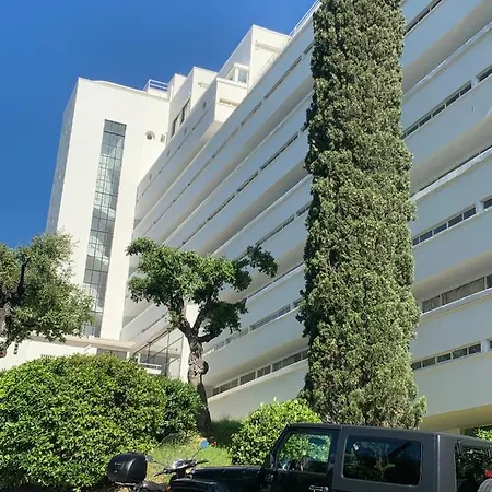 Apartment Elegant Et Parking Dans Batiment Historique *