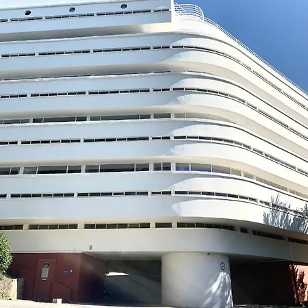 Elegant Et Parking Dans Batiment Historique Appartement *